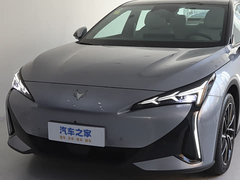2025�� �Ŀ� 560MAX 185kW