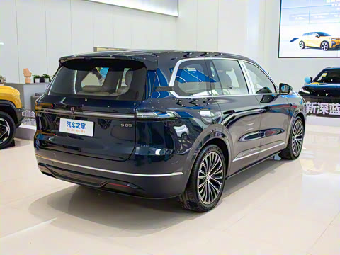 2025�� ����Ultra+����������