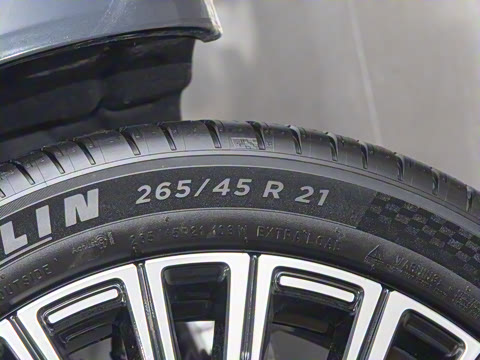 2025�� ����Ultra+����������