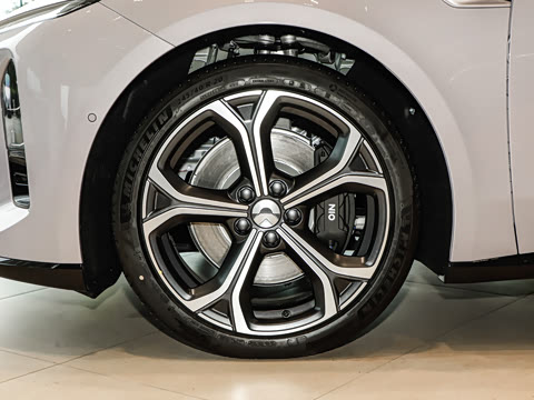 2025�� Զ����װ�޶��� 100kWh