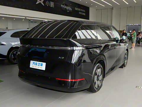 2025�� 650������ Max