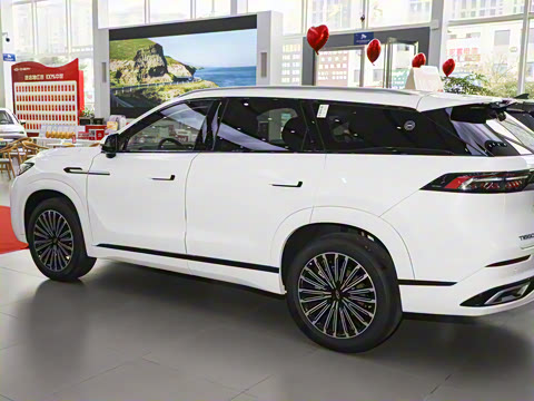 2026�� 2.0T ˫�������������