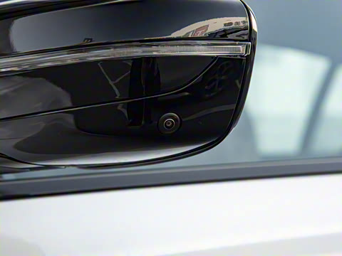 2026�� eDrive 40 L ��ҹ�˶���װ