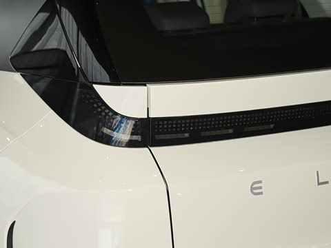 2025�� ����SMART�� 64.2kWh