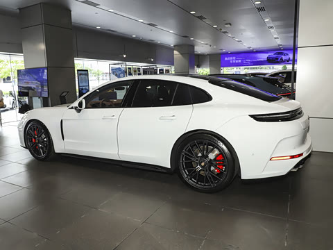 2026�� Panamera GTS 4.0T
