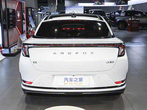 2025�� 735MAX 175kW