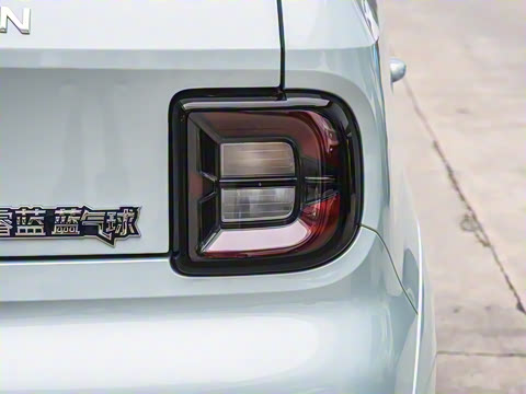 2025�� ������