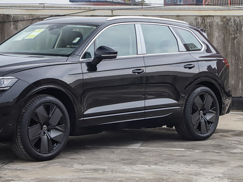 2026�� 3.0TSI �񾳰� �����˶���װ