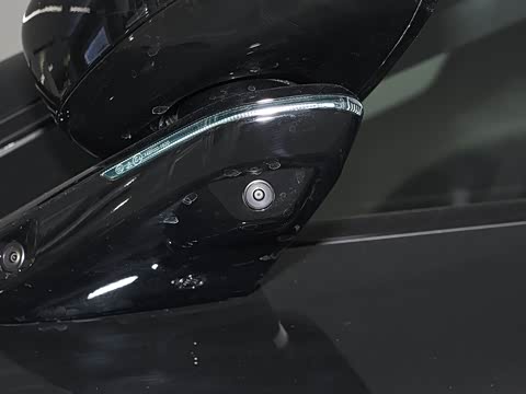 2026�� ���� 702 Max �콢��