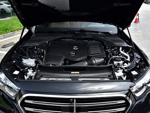 2026�� �Ŀ�� E 300 L ʱ����