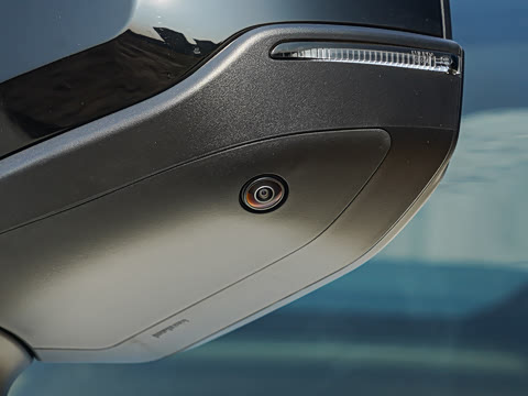 2026�� 2.0L ����������