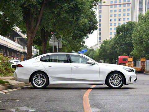 2026�� 525Li ������װ