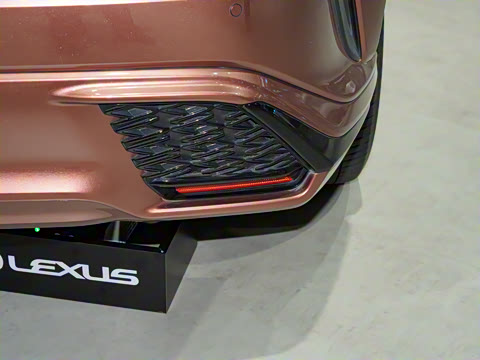 2026�� 500h ����F SPORT Performance