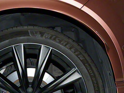 2026�� 500h ����F SPORT Performance