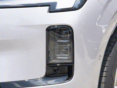 2026�� ������������Plus