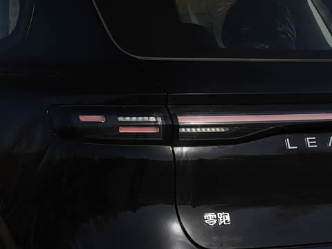 2025�� 600������