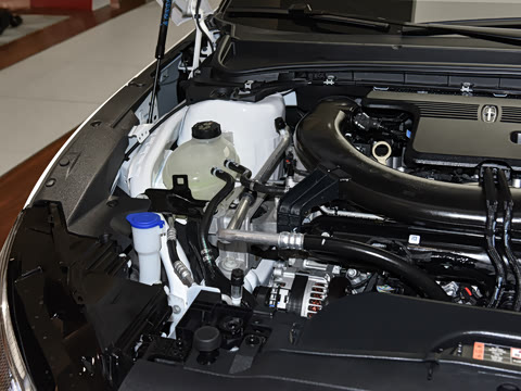 2025�� 2.0T ���ݰ�