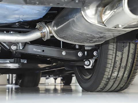 2025�� 2.4T CVT Wagon tS EyeSight