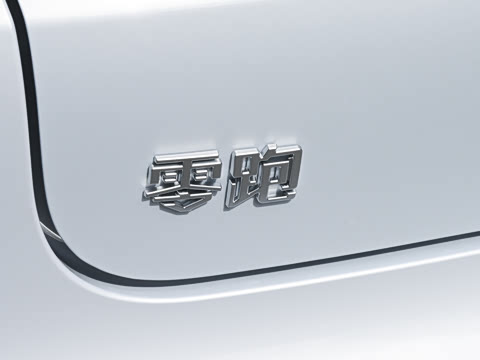 2027�� 670������