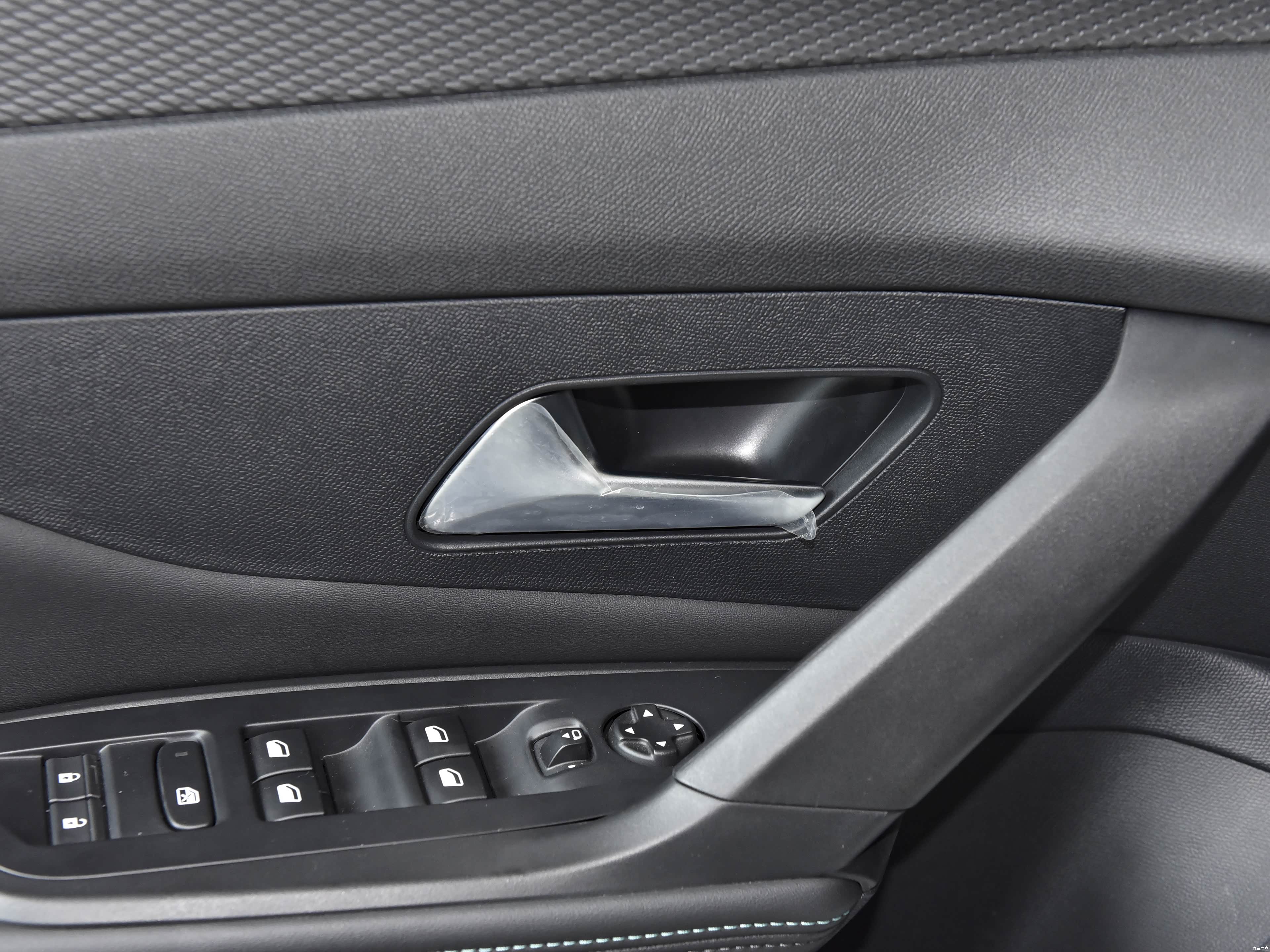 Peugeot 408, миниатюра 24