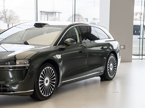 2025�� ���� Max��������