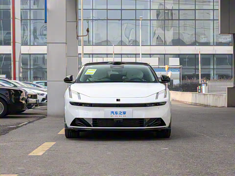 2025�� 240����Ultra H5