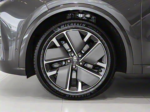 2025�� Pro ���ܻ��°�