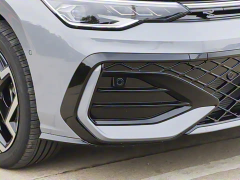 2026�� 300TSI R-Line