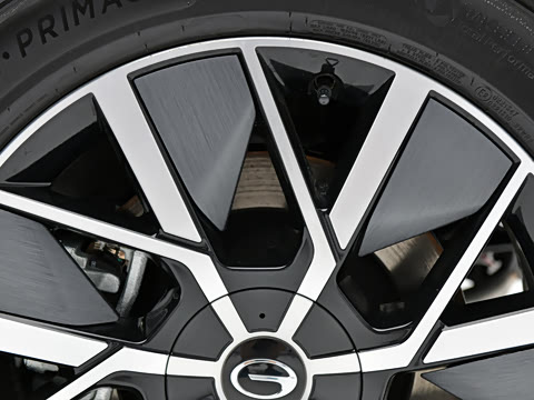 2025�� Ǭ�� UItra 5��