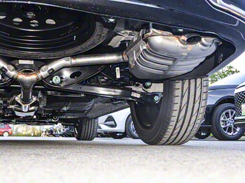 2026�� 2.0T ˫�������������