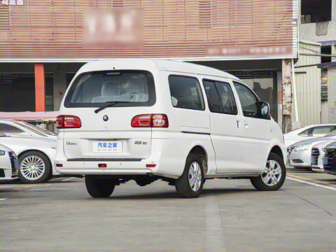 2025�� M5 1.6L ���������� 7��