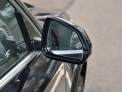 2026�� sDrive25Li M�˶���װ