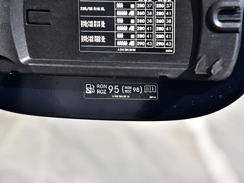 2026�� �Ŀ� E 300 L ������