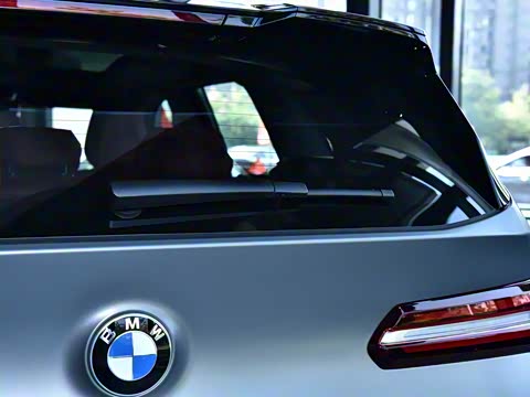 2025�� xDrive30L ������ M�˶���ҹ��װ