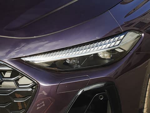 2026�� 2.0T �˶��� quattro