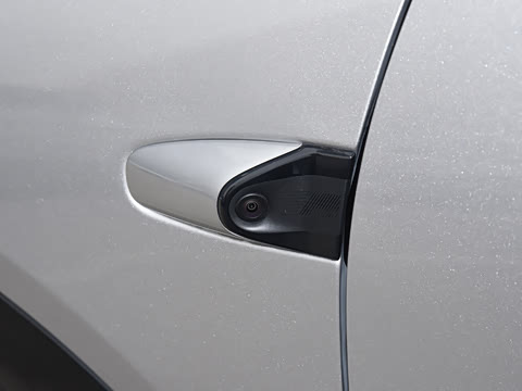 2026�� ���� 1704 Max �Ƽ���