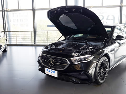 2026�� E 300 �������˶���