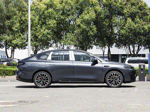 2025�� 550������