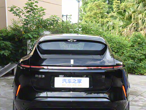 2025�� Max �����