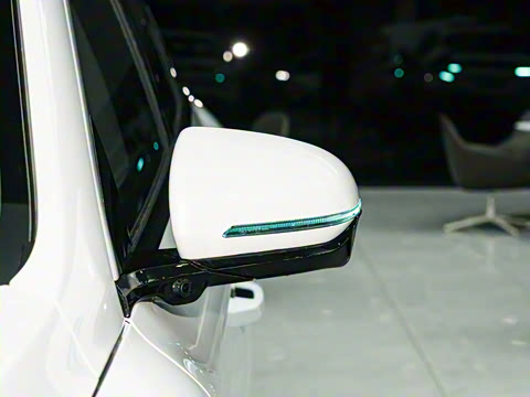 2026�� DM-i 220KM׿Խ��