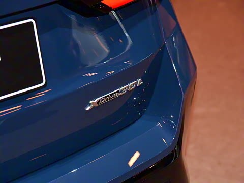 2025�� xDrive30L M�˶���ҹ��װ