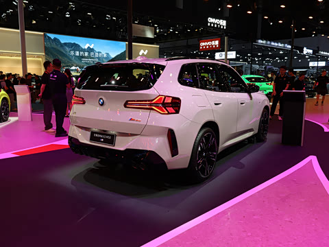 2025�� M50 xDrive