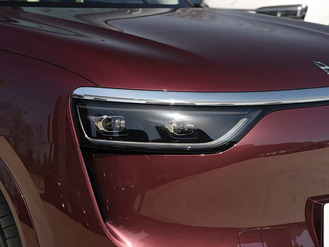 2025�� ���� Max+ ������������ 