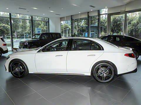 2025�� �Ŀ� E 300 ʱ�����˶���