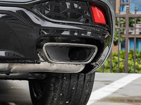 2026�� 2.0T �߹��� �˶���