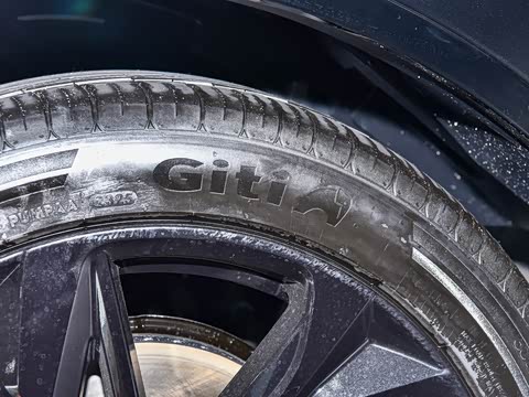 2026�� ����600 Pro�˶���