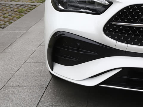 2026�� �Ŀ� CLE 300 4MATIC �����ͽ��ܳ�