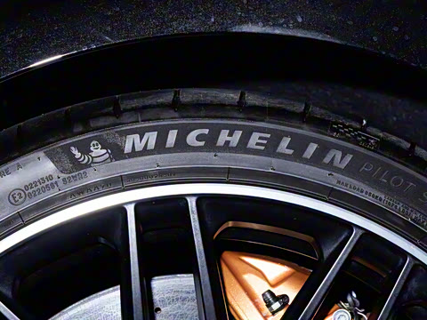 2025�� 63 S E Performance