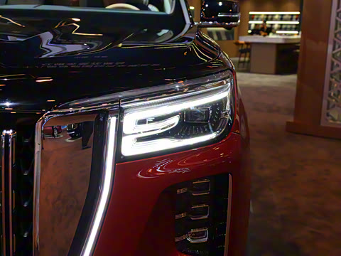 2026�� 4.0T ����콢�� 4��