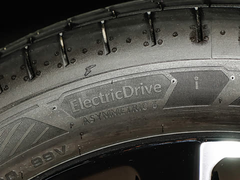 2025�� 60kWh ������